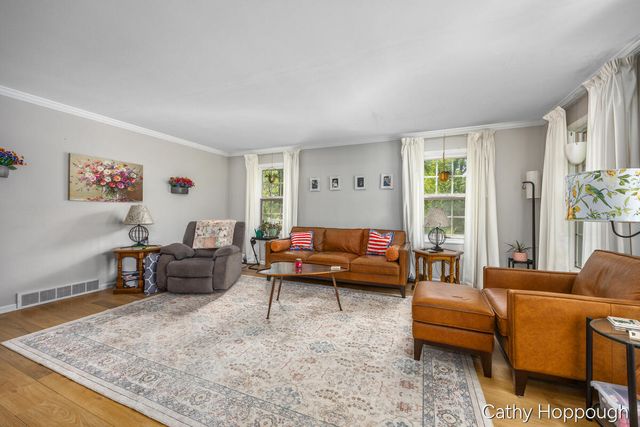 752 Ridgewood Drive, Ionia, MI 48846