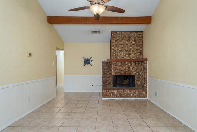 2930 Duff Drive, Arlington, TX 76013