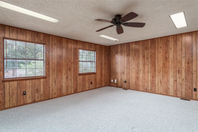2930 Duff Drive, Arlington, TX 76013