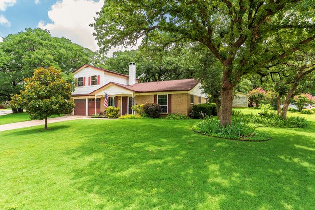 2930 Duff Drive, Arlington, TX 76013