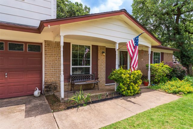 2930 Duff Drive, Arlington, TX 76013