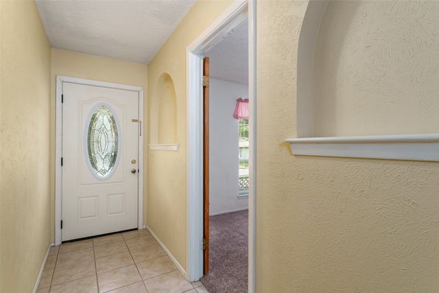 2930 Duff Drive, Arlington, TX 76013