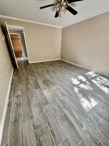 13719 Foxmoor Lane, Houston, TX 77069