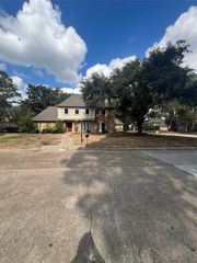13719 Foxmoor Lane, Houston, TX 77069