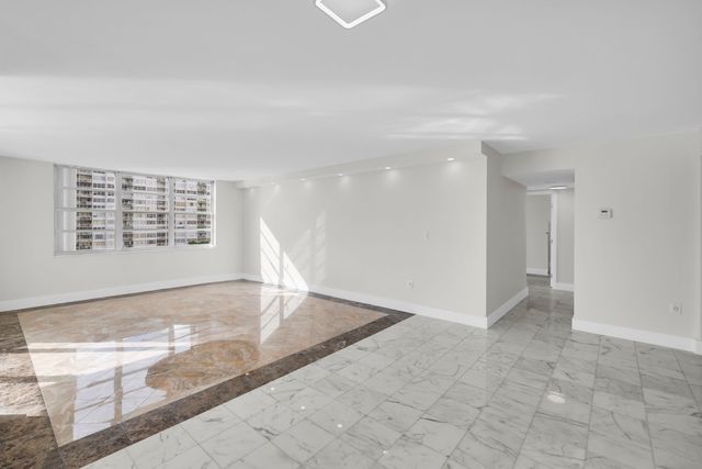 2780 NE 183rd Street 716, Aventura, FL 33160