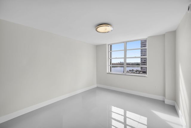 2780 NE 183rd Street 716, Aventura, FL 33160