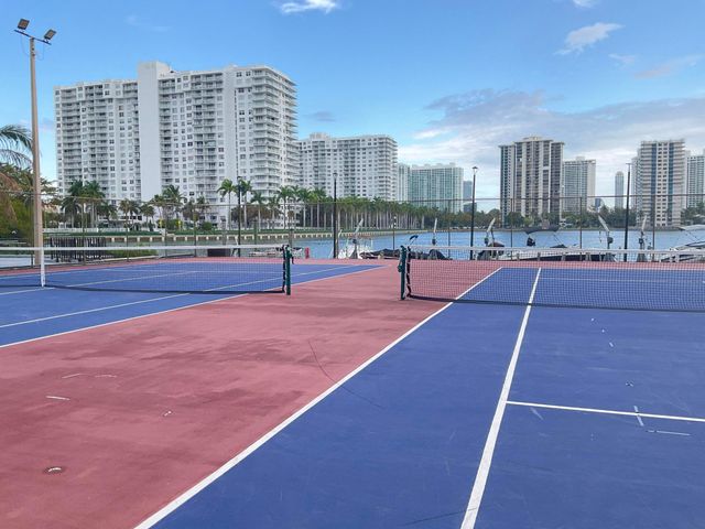 2780 NE 183rd Street 716, Aventura, FL 33160