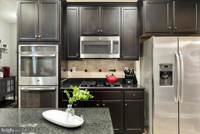 115 MATCHBOX CT, Ranson, WV 25438