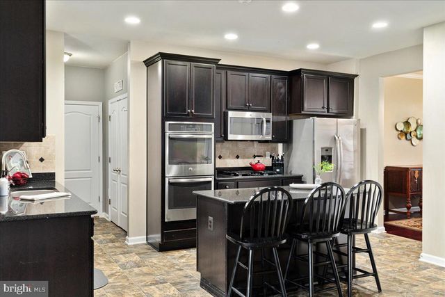 115 MATCHBOX CT, Ranson, WV 25438