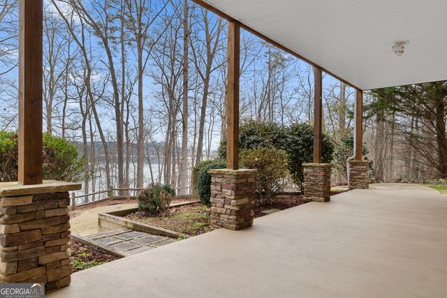 124 S Shore Drive, Fair Play, SC 29643