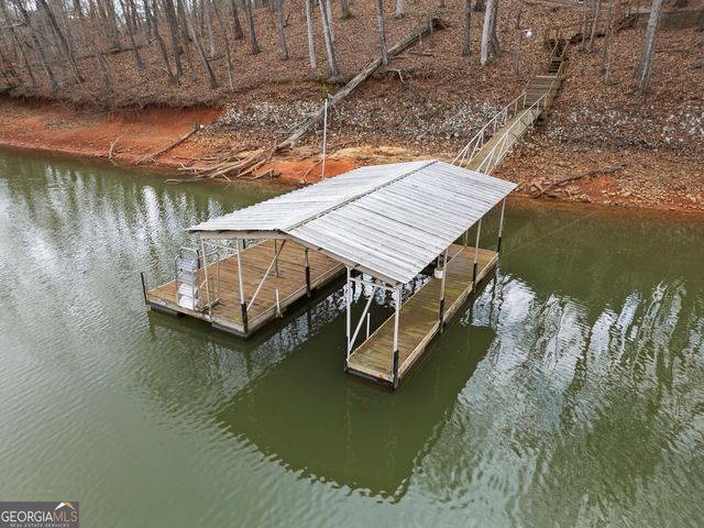 124 S Shore Drive, Fair Play, SC 29643