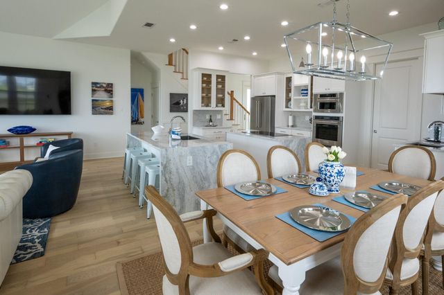 18414 Indian Beach Ct, Galveston, TX 77554