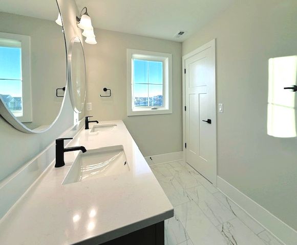 3608 Freedom Boulevard, Champaign, IL 61822