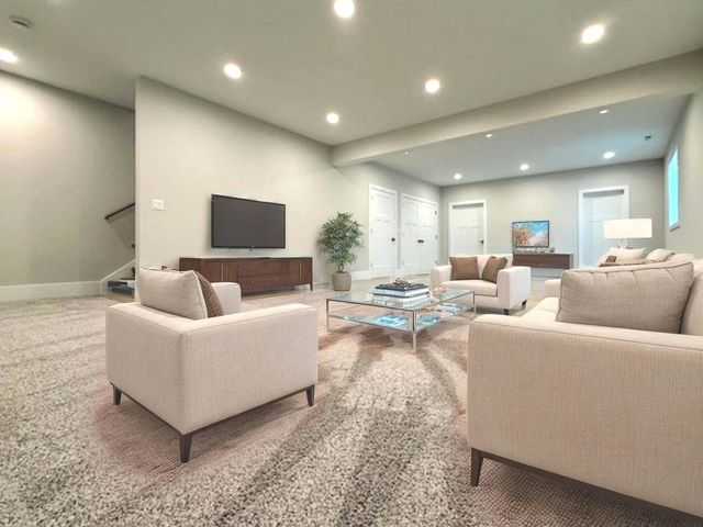 3608 Freedom Boulevard, Champaign, IL 61822