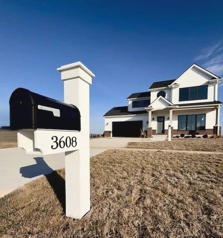 3608 Freedom Boulevard, Champaign, IL 61822