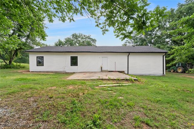 1536 Willow Breeze Bend, Van Buren, AR 72956