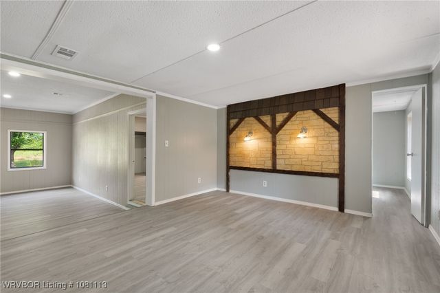 1536 Willow Breeze Bend, Van Buren, AR 72956