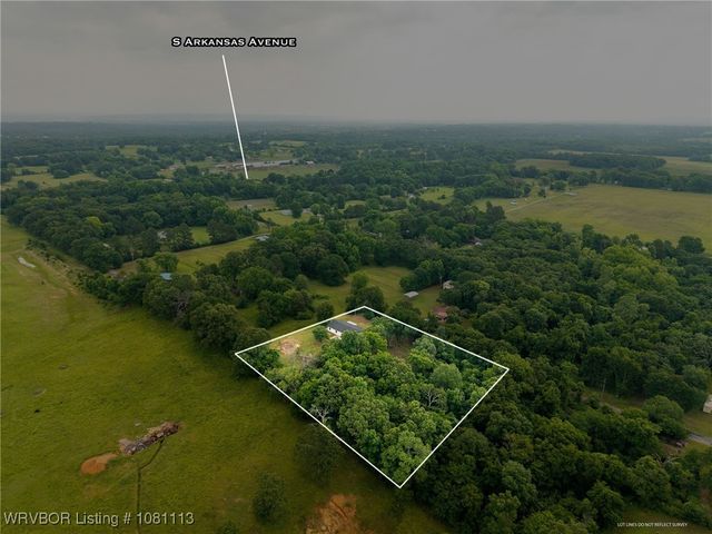1536 Willow Breeze Bend, Van Buren, AR 72956