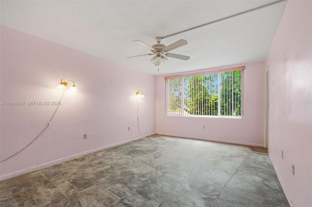 1201 NE 191st Street G219, Miami, FL 33179