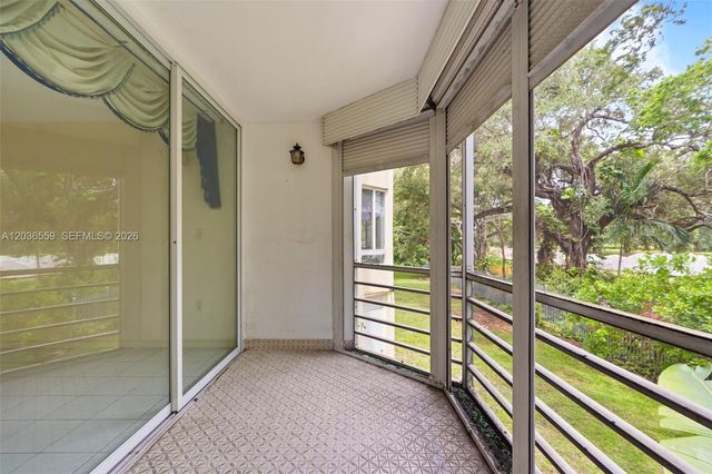 1201 NE 191st Street G219, Miami, FL 33179