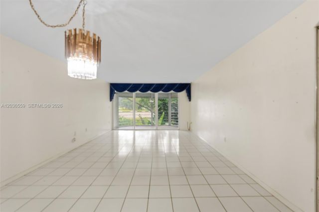 1201 NE 191st Street G219, Miami, FL 33179