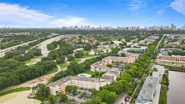 1201 NE 191st Street G219, Miami, FL 33179