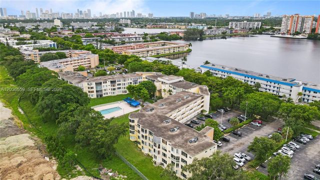 1201 NE 191st Street G219, Miami, FL 33179