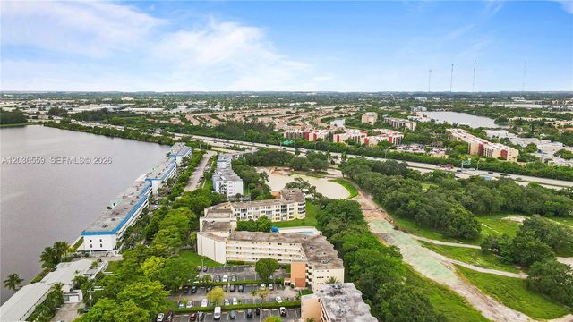 1201 NE 191st Street G219, Miami, FL 33179