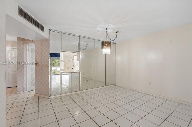 1201 NE 191st Street G219, Miami, FL 33179