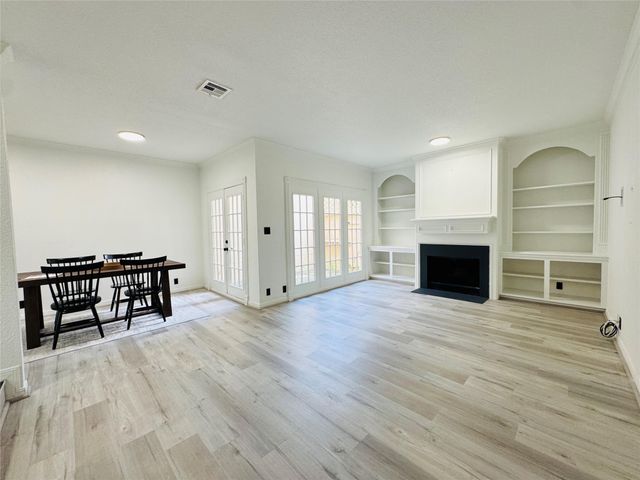 2323 Augusta Drive 43, Houston, TX 77057