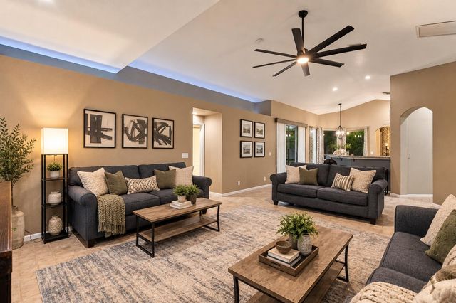 9176 190th Street N, Loxahatchee, FL 33470