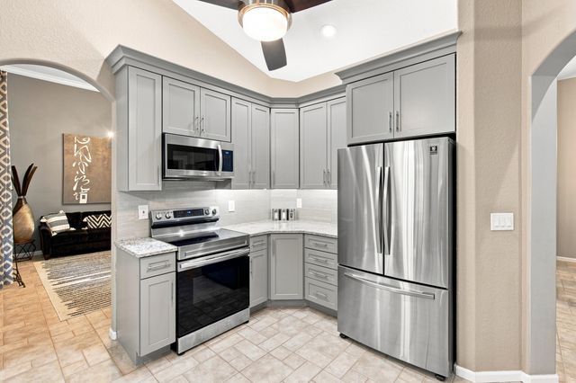 9176 190th Street N, Loxahatchee, FL 33470