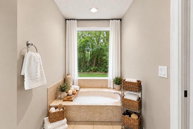 9176 190th Street N, Loxahatchee, FL 33470