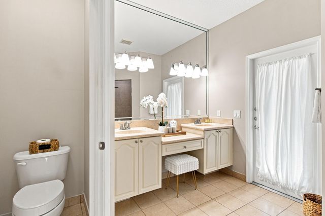 9176 190th Street N, Loxahatchee, FL 33470