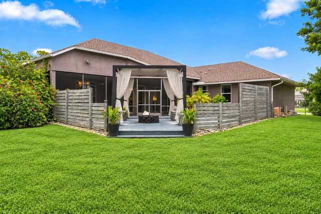 9176 190th Street N, Loxahatchee, FL 33470