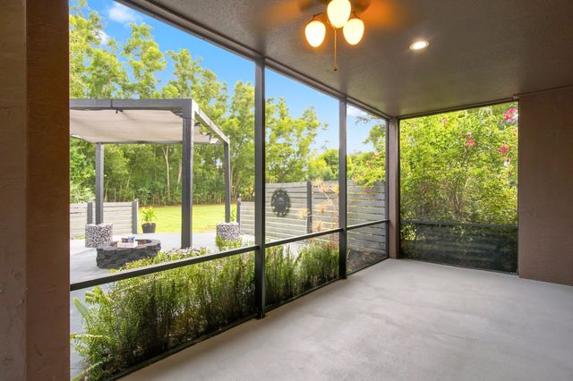 9176 190th Street N, Loxahatchee, FL 33470