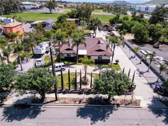 10881 Oleander Avenue, Fontana, CA 92337