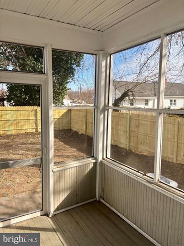 2511 CHARLES ST, Fredericksburg, VA 22401