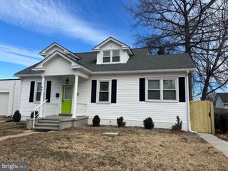 2511 CHARLES ST, Fredericksburg, VA 22401
