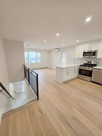 107-17 157 Street, Jamaica, NY 11433