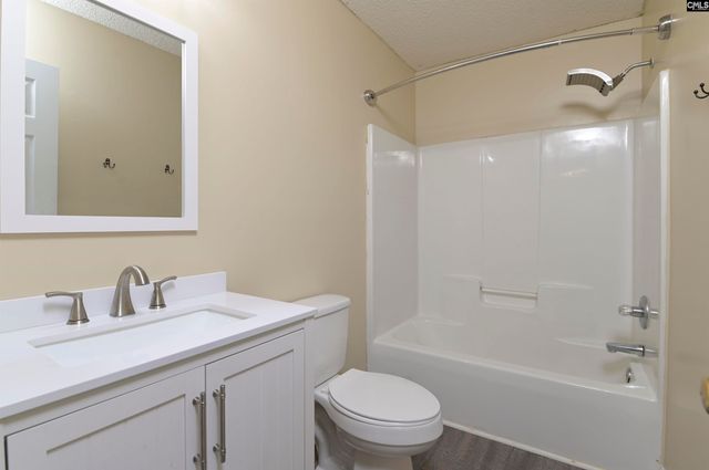 332 Montclaire Lane, West Columbia, SC 29170