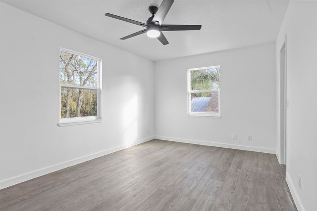 2925 N 1St St, St Augustine, FL 32084
