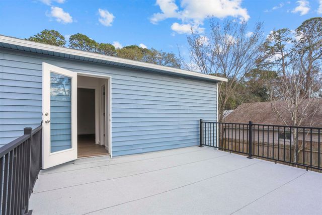 2925 N 1St St, St Augustine, FL 32084