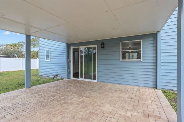 2925 N 1St St, St Augustine, FL 32084