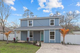 2925 N 1St St, St Augustine, FL 32084