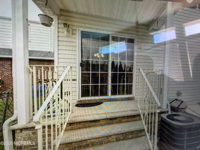 339 Jeffries Street, Perth Amboy, NJ 08862