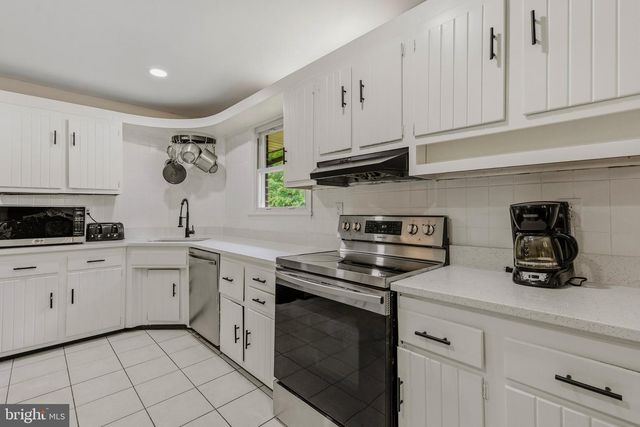3417 CANBERRA ST, Silver Spring, MD 20904