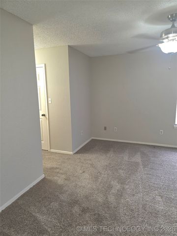 6726 S 78th East Avenue, Tulsa, OK 74133