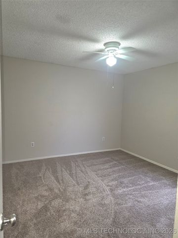 6726 S 78th East Avenue, Tulsa, OK 74133