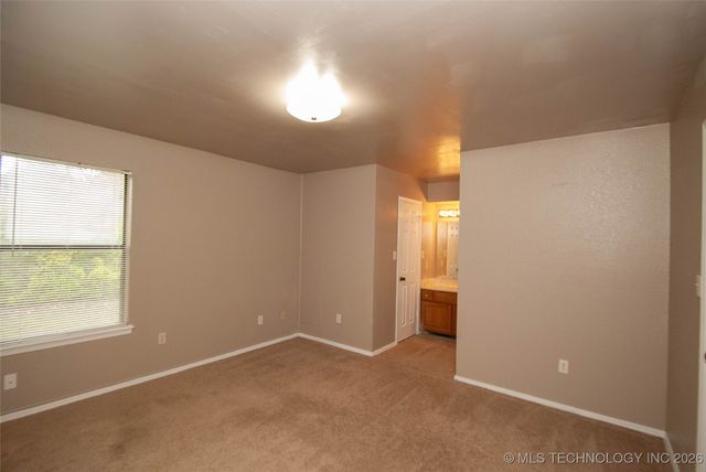 6726 S 78th East Avenue, Tulsa, OK 74133